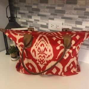 Stella and Dot Tote | Red and White Patterned